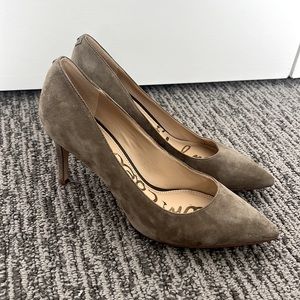 Sam Edelman Vienna Pointed Heel Suede Pumps, Olive, Size 6.5